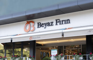 Beyaz Fırın, 12. Mağazasıyla İstinye’de Lezzet ve Sanatı Bir Araya Getiriyor