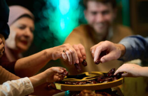 Ramazan’da Daha Sağlıklı Bir Yaşam İçin Beslenme Rehberi