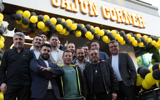 Erkan-Can,-Cajun-Corner-ile-Mutfakta