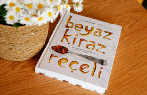 Sefarad Mirası Sofralara Taşınıyor: Rosella Karabacak’tan “Beyaz Kiraz Reçeli”