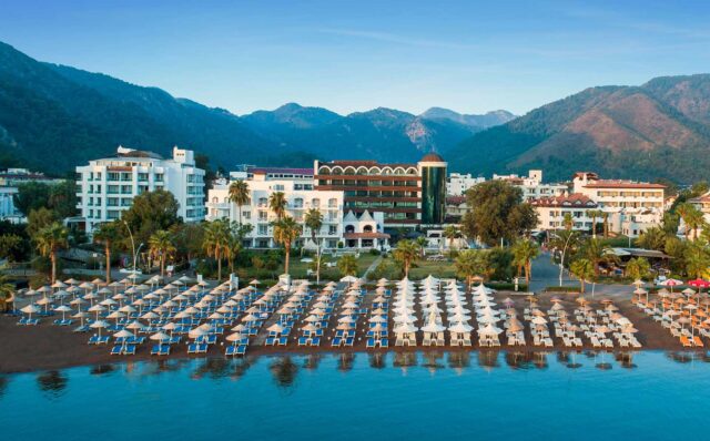 Ege’nin-Sakin-Kıyısında-Bir-Tatil-Elite-World-Marmaris