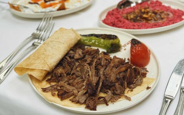 Perran-Ocakbaşı’ndan-Yalıkavak’a-Döner-Sürprizi