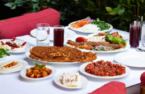 Adana’nın Efsane Lezzeti Artık İstanbul’da: Onur Kebap Terminal Kadıköy’de