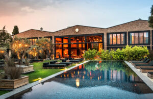 Alaçatı’nın Sürdürülebilir Lüksü: Warehouse by The Stay’e 1 Michelin Key