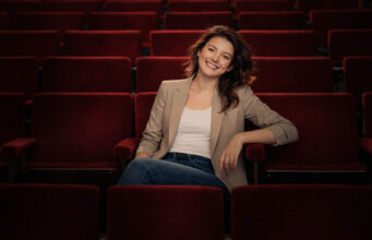 8 Mart’ta Garenta ile Direksiyondan Sahne Işıklarına Uzanan Yolculuk